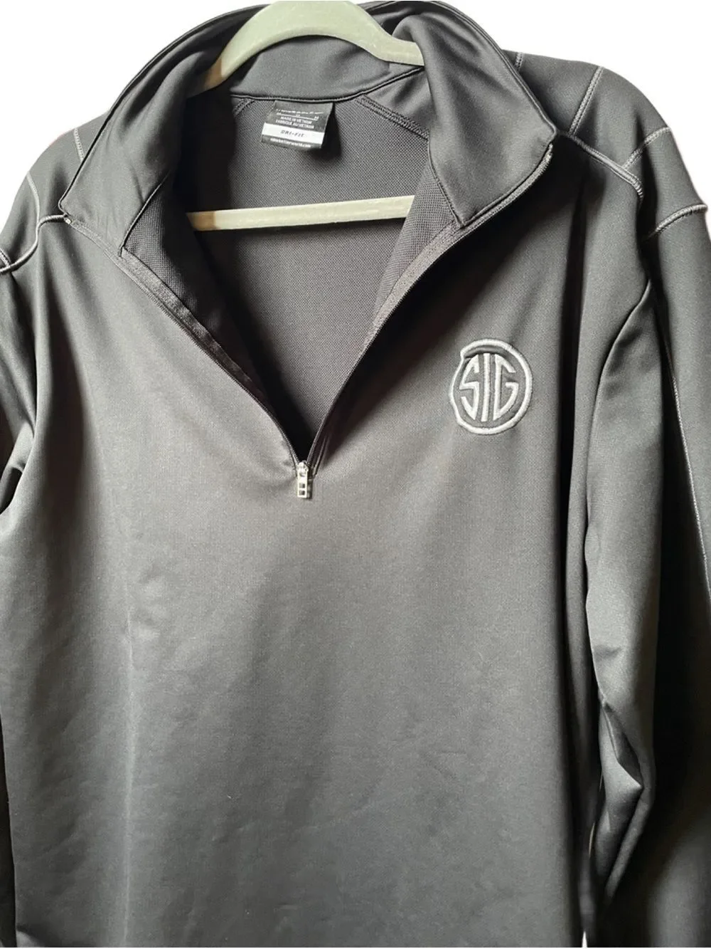 Nike Sri-Fit SIG Sauer Brand Black Quarter-Zip Performance Pullover (Size: Med)